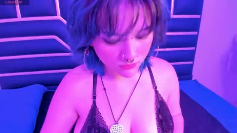 Nyx  online show from January 2026 07:08:01 PM