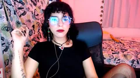 Nyxxei online show from January 2026 10:36:02 PM