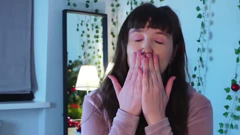 Snapshot of o_x_a_n_a_x chatting on December 2025 02:00:02 PM hey hey i am Lora and im new here hope to have some good time here 3 online show from December 2025 02:00:02 PM