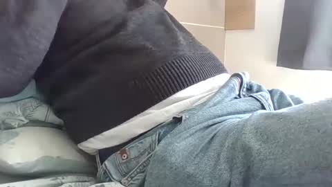 obedient9402 online show from April 2026 10:43:02 AM