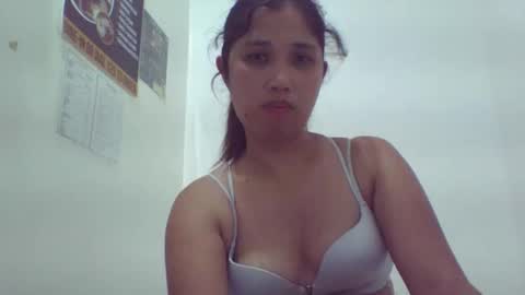 obsidian_r0se19 online show from October 2025 10:15:01 AM