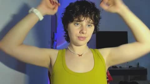 Evie online show from December 2025 10:13:01 AM