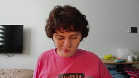 Evie online show from May 2026 07:02:02 AM