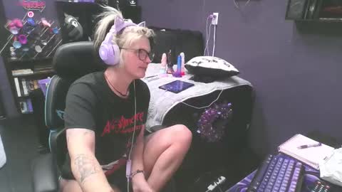 Oddy With A Body online show from February 2026 08:05:02 AM