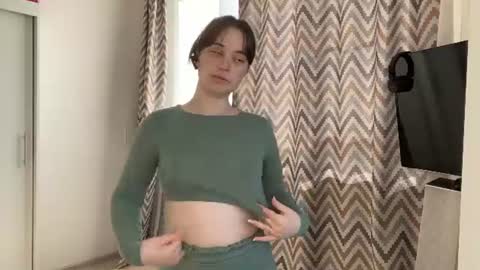 Snapshot of odellabowman chatting on July 2026 05:15:01 AM Night Odella Bowman Julia online show from July 2026 05:15:01 AM