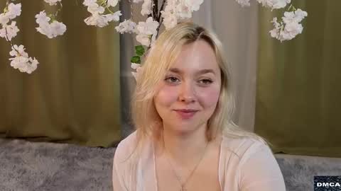 Alice online show from November 2025 08:11:02 PM