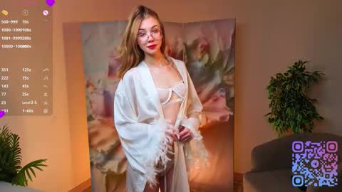 Snapshot of odelyncure chatting on November 2025 11:01:02 AM Lynna online show from November 2025 11:01:02 AM