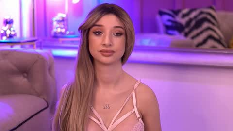 Odette online show from September 2025 04:24:02 AM