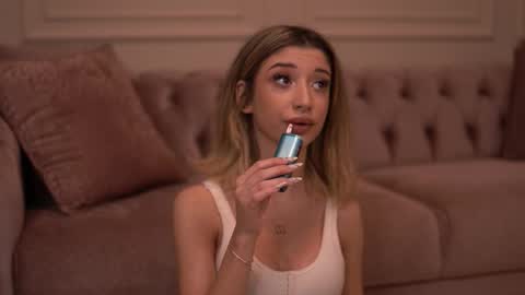 Odette online show from October 2025 01:50:02 AM