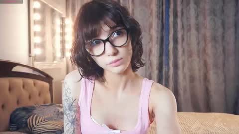 Thea online show from January 2026 05:33:01 AM