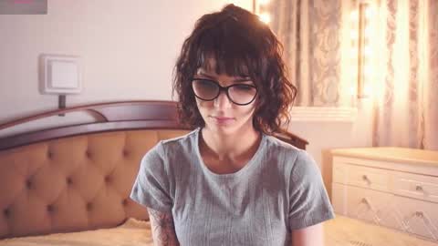 Thea online show from January 2026 05:33:02 AM