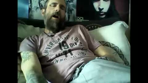 Snapshot of oedipe666 chatting on June 2026 01:43:01 PM oedipe666cam online show from June 2026 01:43:01 PM