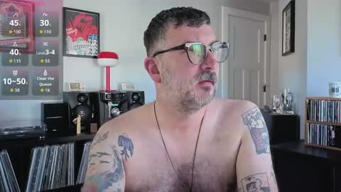 Office Dad online show from October 2025 06:38:02 PM