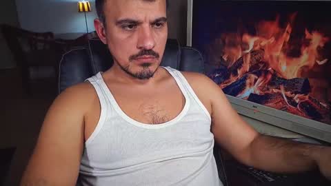 officeman7 online show from February 2025 06:38:01 PM