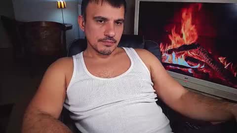 officeman7 online show from February 2025 04:56:02 PM