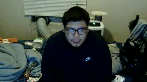 oscar flores online show from October 2025 04:02:01 AM