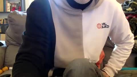 Snapshot of oggs48 chatting on November 2025 12:31:02 PM oggs48 online show from November 2025 12:31:02 PM