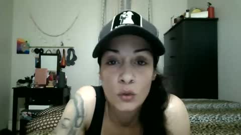 Snapshot of oglitcouple chatting on January 2025 04:03:01 AM Lit en Cama online show from January 2025 04:03:01 AM