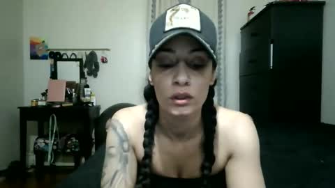 Snapshot of oglitcouple chatting on November 2025 02:44:02 AM Lit en Cama online show from November 2025 02:44:02 AM