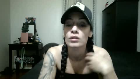 Snapshot of oglitcouple chatting on November 2025 07:23:02 AM Lit en Cama online show from November 2025 07:23:02 AM