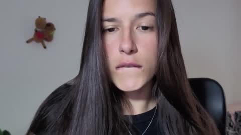 Snapshot of ohanna_ chatting on February 2026 09:51:01 PM ohanna_ online show from February 2026 09:51:01 PM