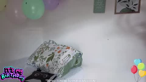 ohanna_ online show from April 2026 09:26:02 PM