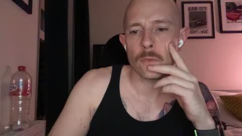 Snapshot of ohhhhhsurrender chatting on August 2026 10:47:01 PM ohhhhhsurrender online show from August 2026 10:47:01 PM