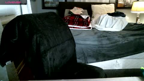 Snapshot of ohjungerz chatting on March 2026 05:43:01 AM Jungerz online show from March 2026 05:43:01 AM