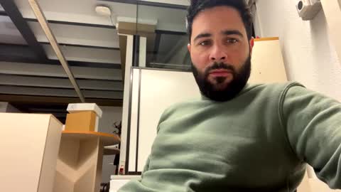 Snapshot of ohmaig0t chatting on January 2025 06:57:01 AM ohmaig0t online show from January 2025 06:57:01 AM