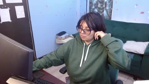 Snapshot of ohmysqueak chatting on July 2026 12:13:01 AM ohmysqueak online show from July 2026 12:13:01 AM