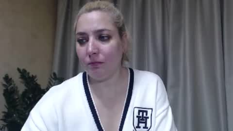 Iren online show from November 2025 07:25:01 AM