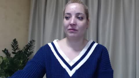 Mari online show from January 2025 04:17:02 PM