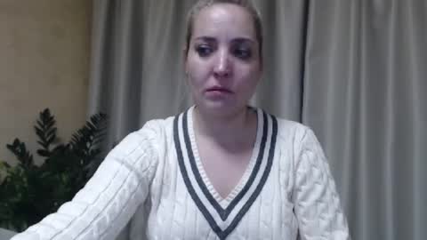 Mari online show from February 2025 08:16:01 PM