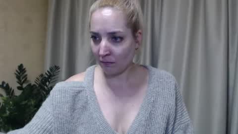 Mari online show from February 2025 08:00:01 PM