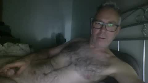 oiledcouple1 online show from September 2025 02:43:02 PM