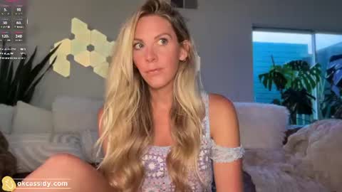 Snapshot of ok_cassidy chatting on July 2026 02:39:01 AM ok_cassidy online show from July 2026 02:39:01 AM