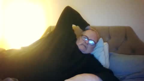 old_fkr online show from February 2025 12:05:02 AM