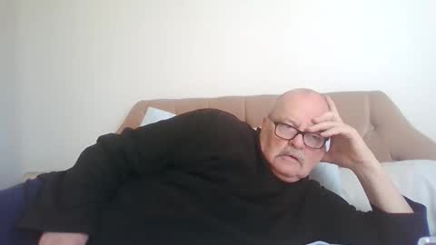 old_fkrr_ online show from October 2025 10:19:02 AM