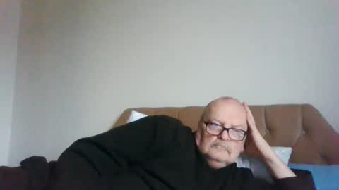 old_fkrr_ online show from January 2026 01:05:02 PM