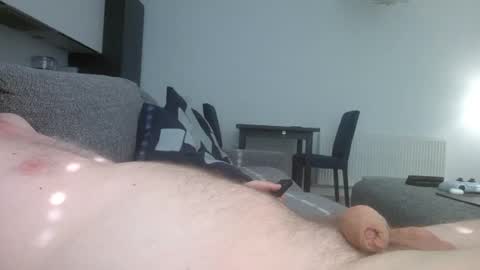 Snapshot of oldandgrey123 chatting on July 2026 06:12:01 PM HeyIts Just Me online show from July 2026 06:12:01 PM