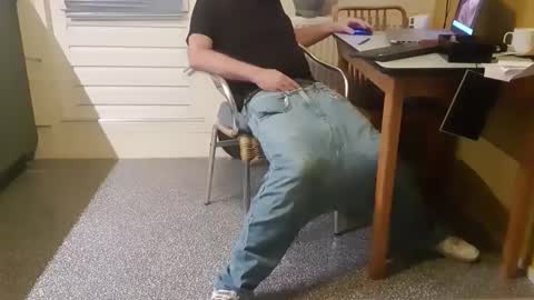 Snapshot of oldersagger chatting on January 2025 03:35:02 PM oldersagger online show from January 2025 03:35:02 PM