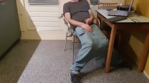 Snapshot of oldersagger chatting on February 2025 10:15:02 PM oldersagger online show from February 2025 10:15:02 PM