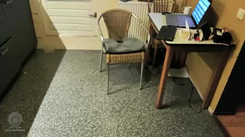 Snapshot of oldersagger chatting on September 2025 06:57:01 PM oldersagger online show from September 2025 06:57:01 PM