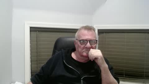 oldguybigd online show from December 2025 06:43:02 AM