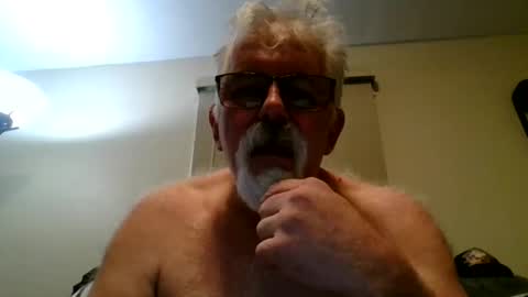 OldMIGUY online show from February 2026 02:26:02 AM