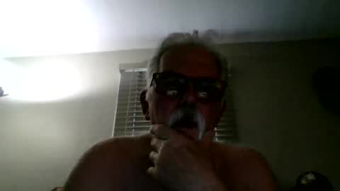 OldMIGUY online show from June 2026 09:17:02 PM