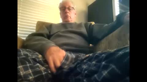 Snapshot of oldsubman chatting on February 2025 12:44:02 PM oldsubman online show from February 2025 12:44:02 PM