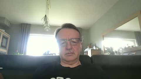 Snapshot of oldtimer160162493 chatting on May 2026 12:00:02 PM oldtimer160162493 online show from May 2026 12:00:02 PM