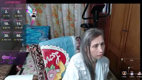 Olguscha online show from October 2025 12:25:02 PM