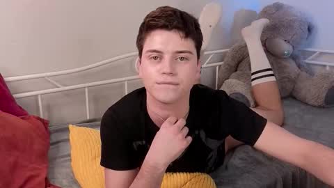 Olie online show from December 2025 09:44:01 PM